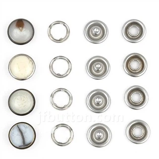 Perlové patentky Na Oblečení