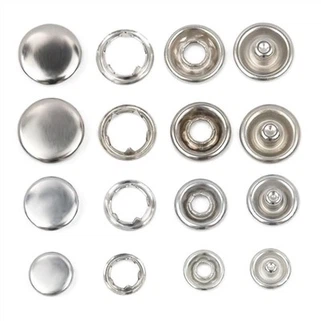 Knoflíky na Košile